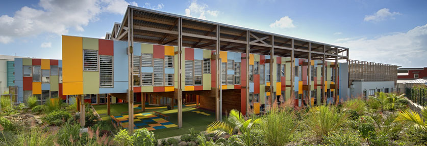 Ecole des Salazes (Saint André) - MO : Ville de Saint André - MOE : REYNAUD / SOCETEM / DOREMI CONSEIL